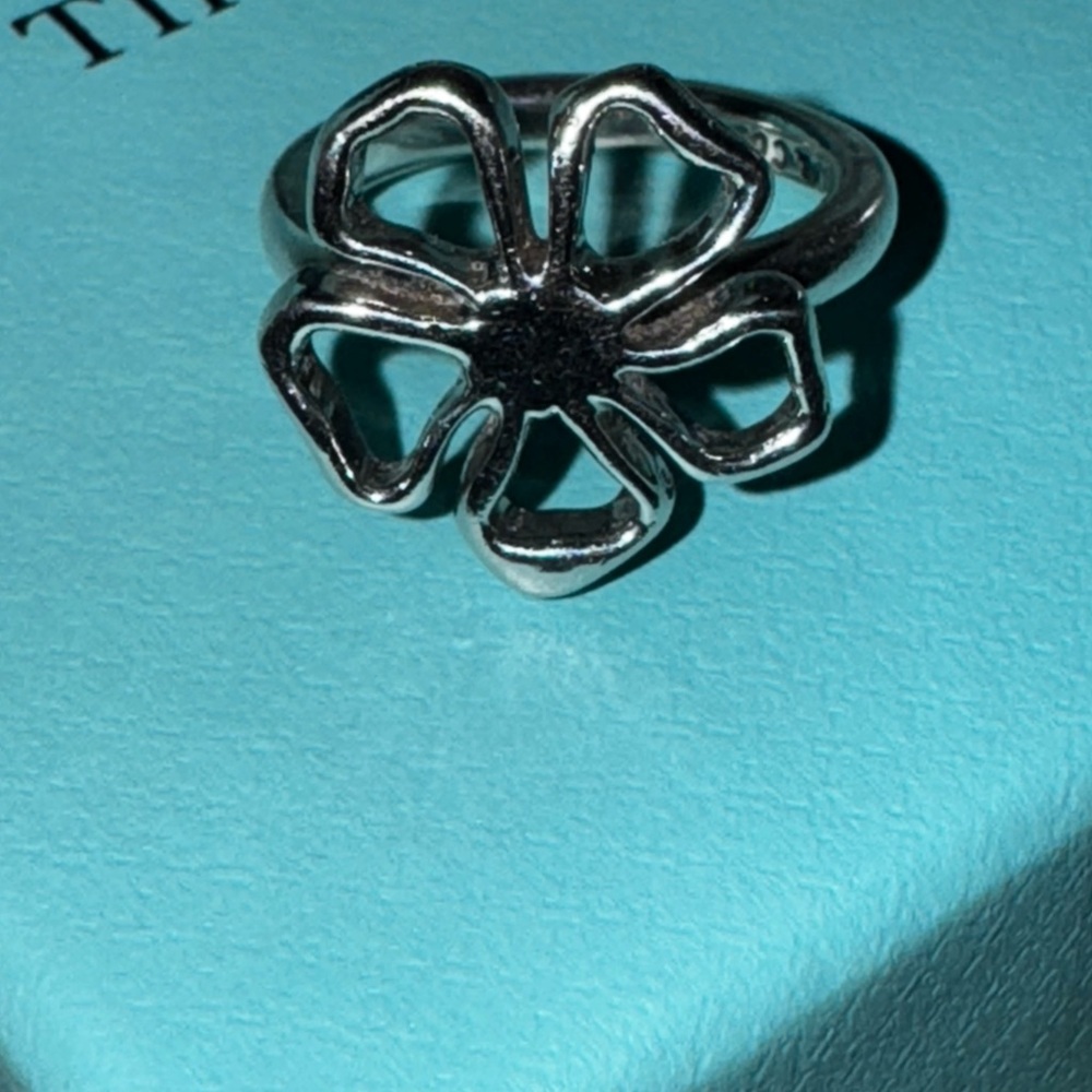 Tiffany & Co. Sterling stencil open flower ring BOHO